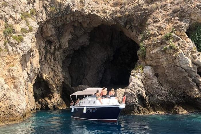 Bootstour Acitrezza & Acicastello: Entspannung, Meer und einzigartige Ausblicke