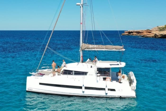 Taormina's Coastal Gems: A Full-Day Exclusive Boat Experience