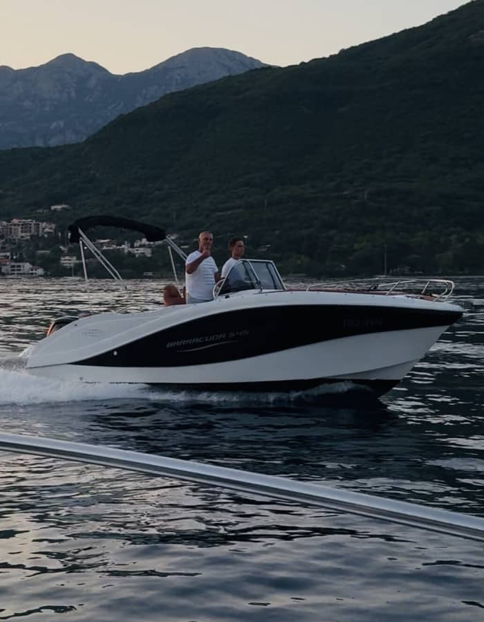 Private boat trip around Herceg Novi on a motorboat