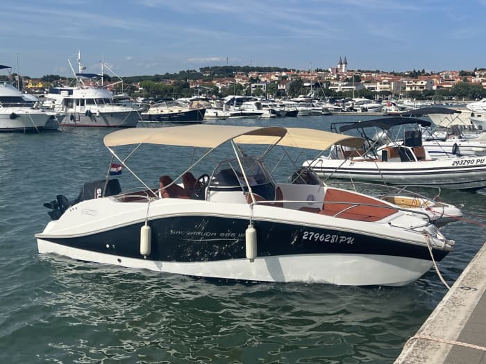 From Medulin: Full-Day Adriatic Archipelago Adventure