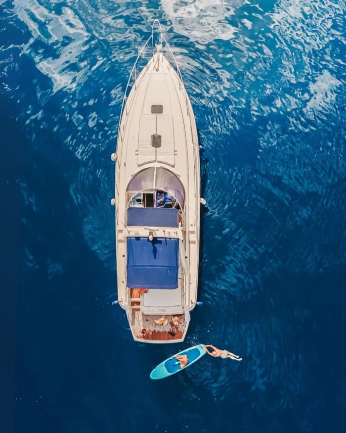 Luxury yacht getaway in Puerto Banús | Drinks included
