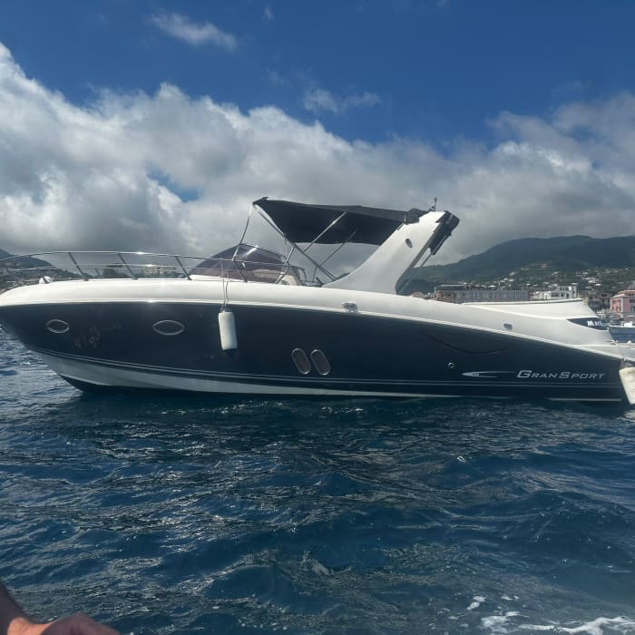Halvdag från Nisida till Capri: Hav, charm och avkoppling