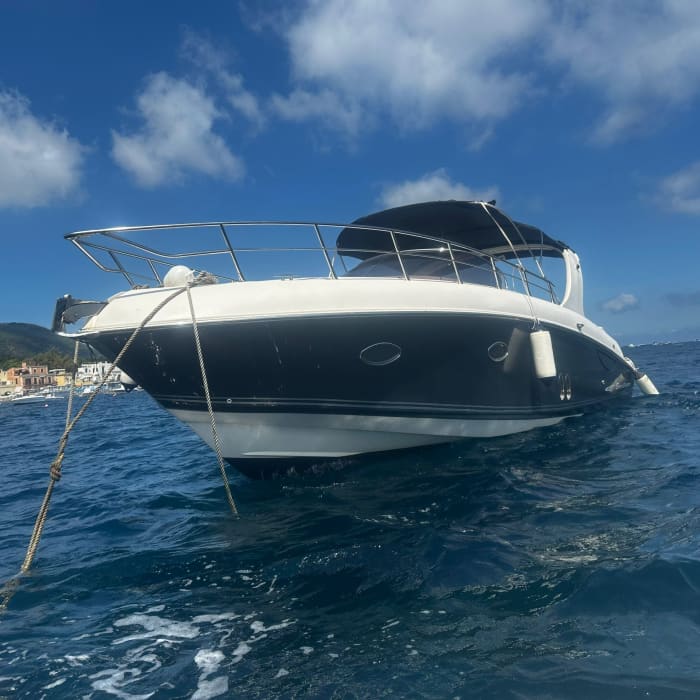 Halvdag från Nisida till Capri: Hav, charm och avkoppling