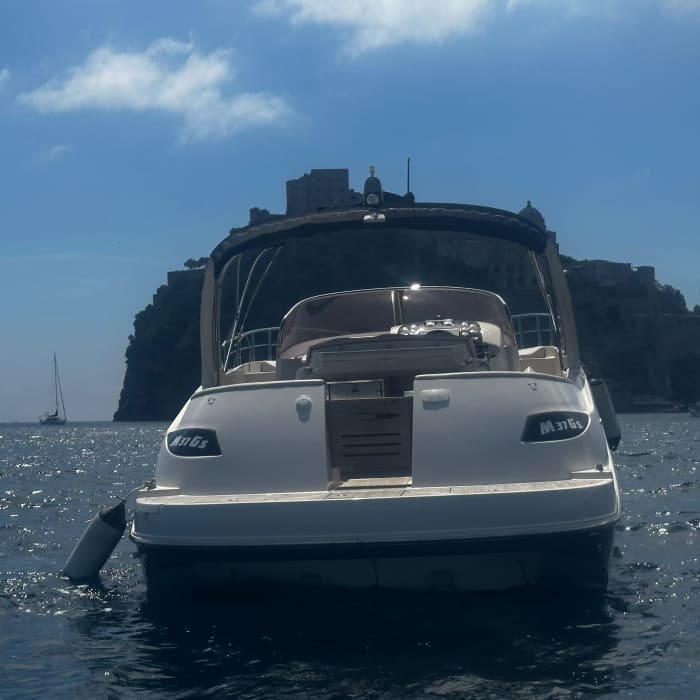 Full Day from Nisida to Ischia: Sea, Nature and Hot Springs