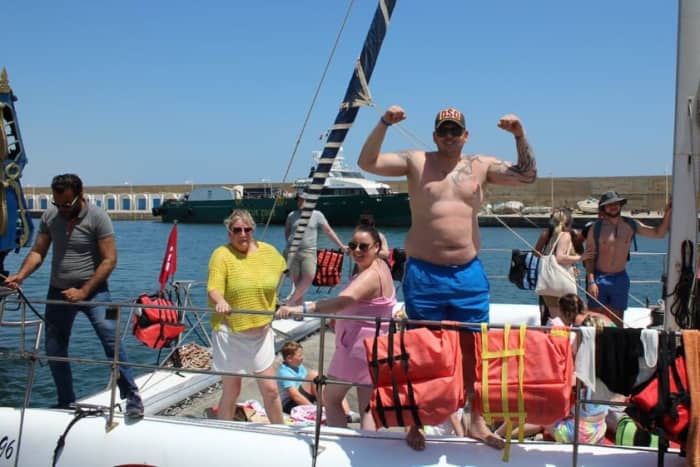 3 uur durende catamaranrondvaart over de Middellandse Zee