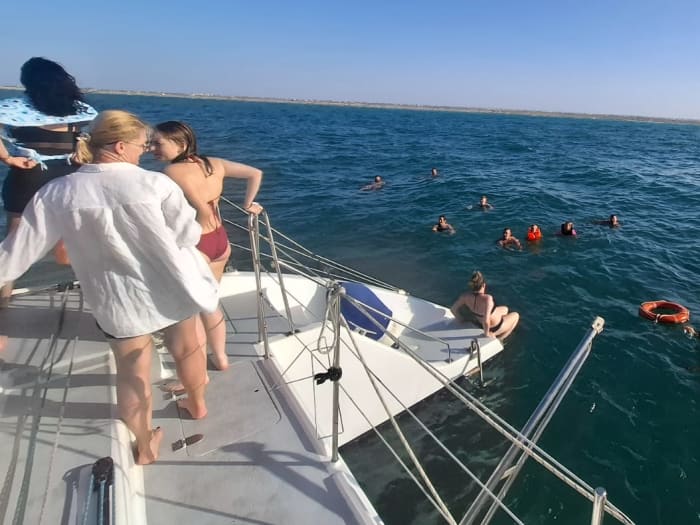 3 uur durende catamaranrondvaart over de Middellandse Zee