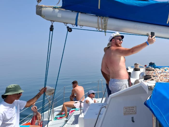 3 uur durende catamaranrondvaart over de Middellandse Zee