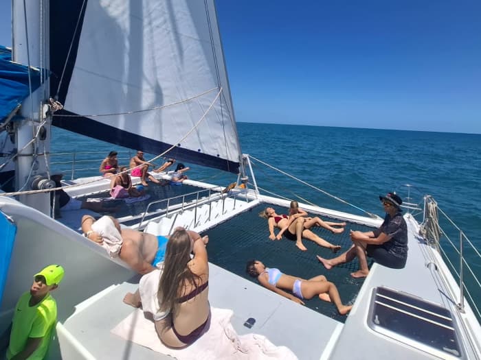 3 uur durende catamaranrondvaart over de Middellandse Zee