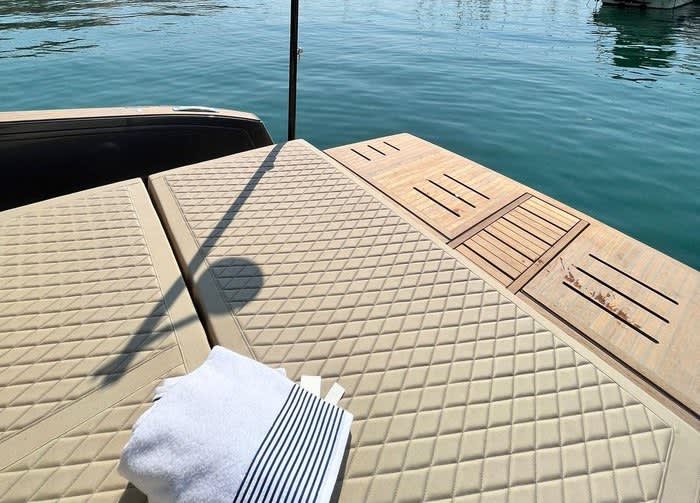 Tesoro 40 All inclusive, fuel, skipper, route to Formentera Saona with a fixed price and no worries.