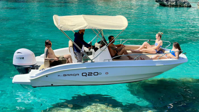 Private Capri Tour from Sorrento on a 20-foot Boat