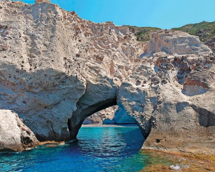 Antiparos, Panteronisi & Despotiko | Full-Day Private Yacht Excursion