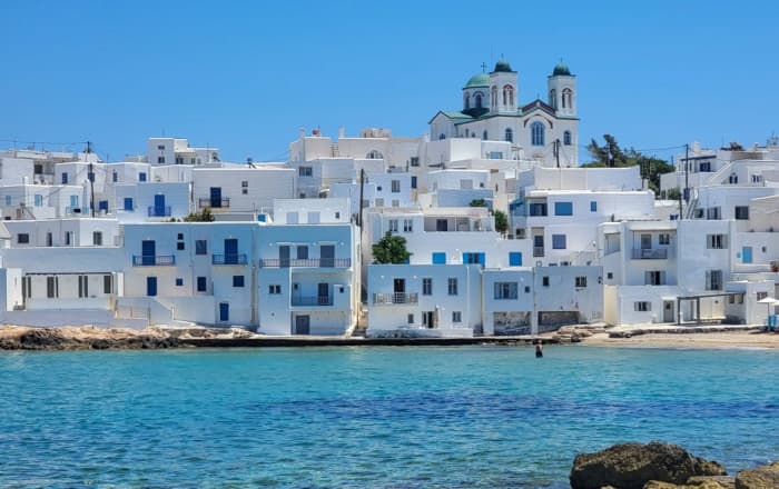 Antiparos, Panteronisi en Despotiko | Privéjachtexcursie (hele dag)
