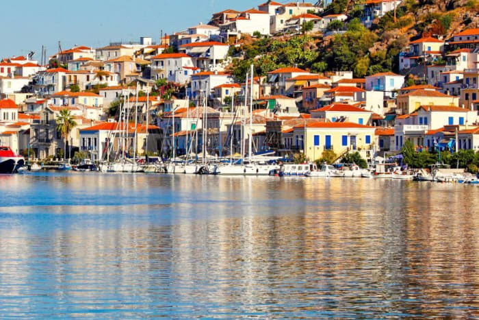 Poros Adventure – Full-Day Private Boat Trip with Water Sports