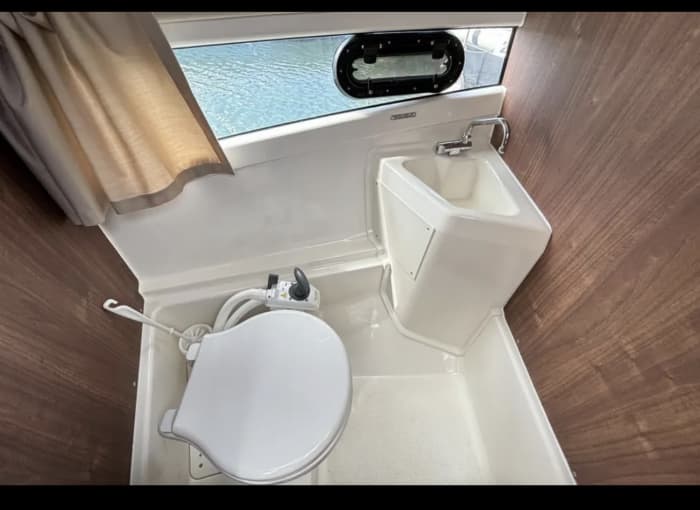 Tour in Barca a Procida con Sosta Bagno e Aperitivo