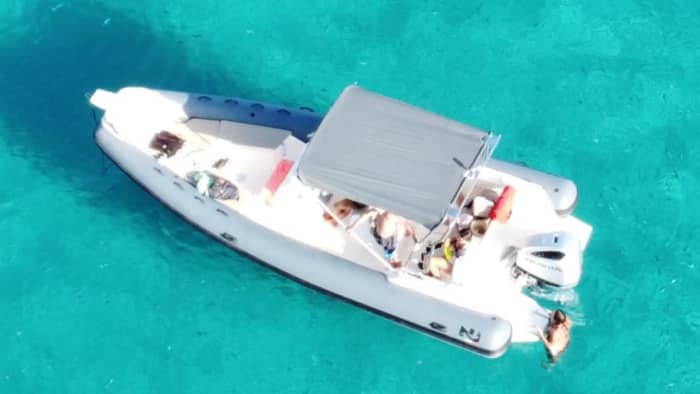 Tour alle Isole Eolie: un giorno intero a Panarea e Stromboli