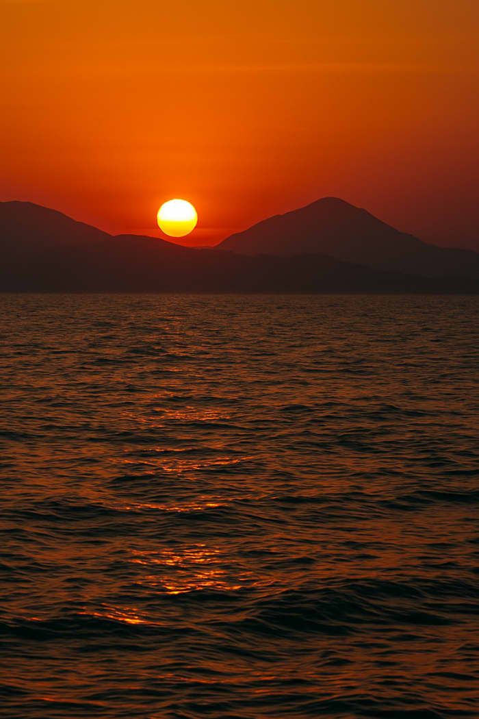 Evening Light on the Aegean – Private Sunset Sailing Tour