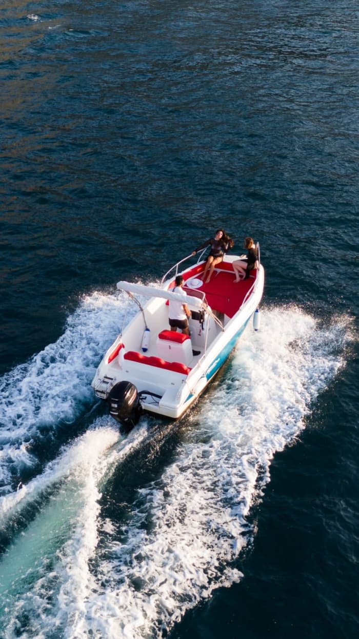 Entdecken Sie Capri in 3 Stunden: Exklusive Kreuzfahrt
