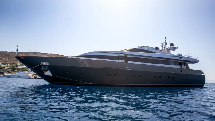 Rhenia, Delos & Mykonos Southern Coast | Private Full-Day Yacht Experience