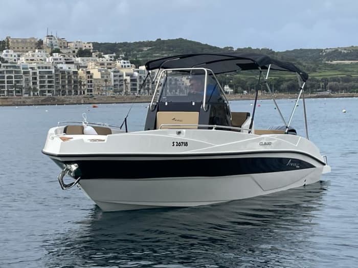 Malta by Sea – A Custom Lagoon Experience