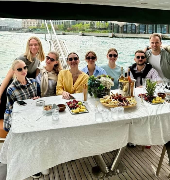 Bosporen Partykryssning: Skapa minnen på vattnet!