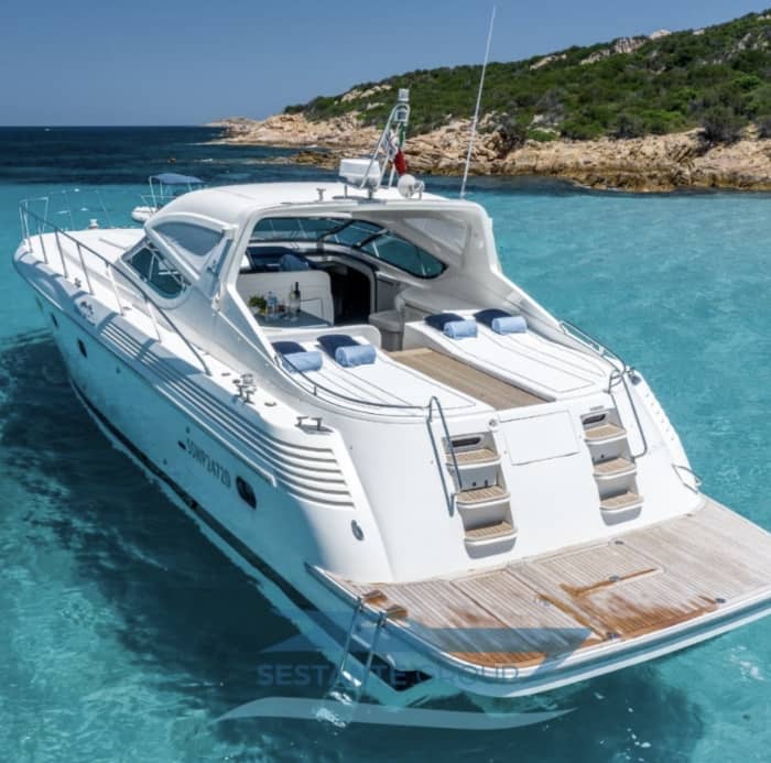 Private luxury yacht excursion to the Pontine Islands