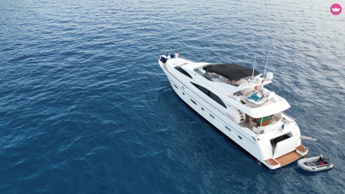 Luxus-Yachttag Ibiza – 8-stündige private Kreuzfahrt nach Formentera & versteckte Buchten