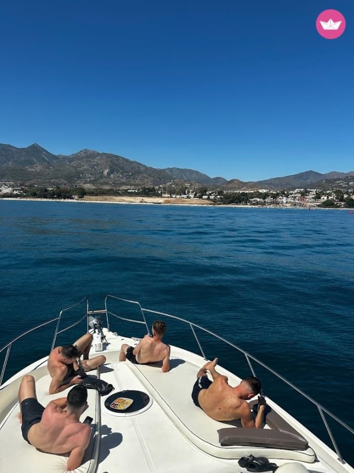 Your perfect day at sea from Puerto Banús: sun, coves, music, relaxation, and dolphin watching.