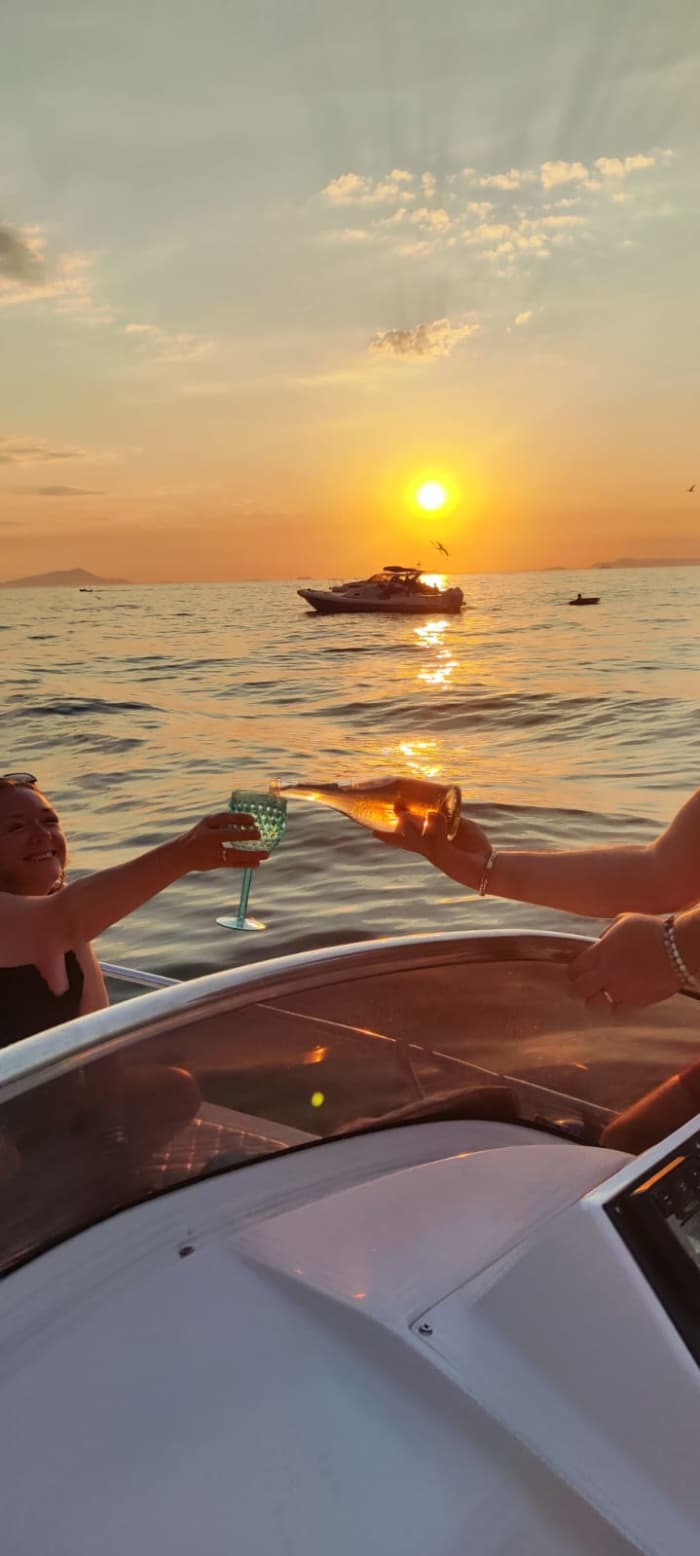 La Dolce Vita Sorrentina: Sunset Aperitif and Hidden Treasures