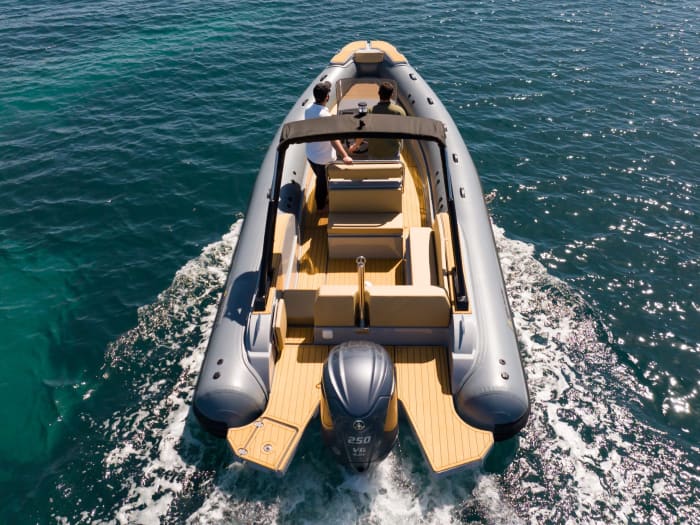 Discover Athens on a full-day trip on a motorboat
