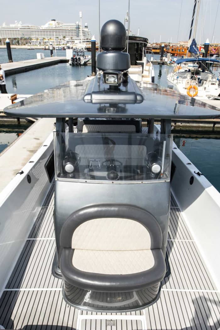 Votre bateau à moteur privé pour une journée autour de Dubaï