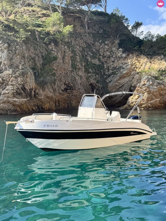 Live the Mediterranean dream: A full day around Palamós