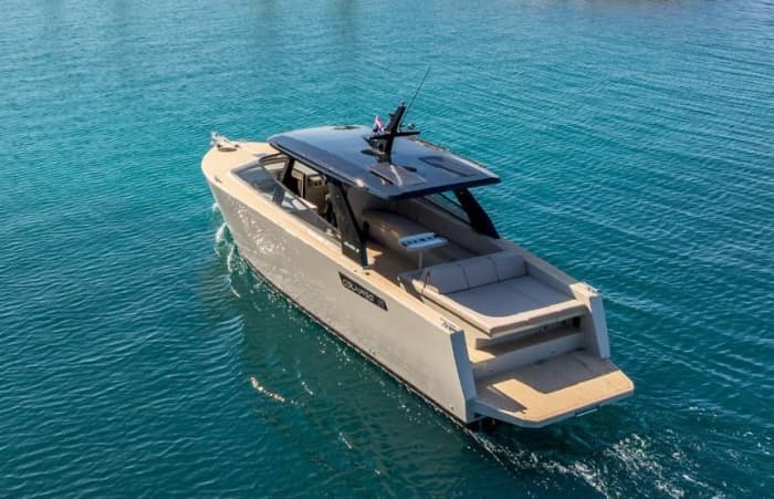 Private VIP-Tour – Halbtägige 3-Insel-Tour – Blaue Lagunen, Schiffswrack und Trogir oder Maslinica
