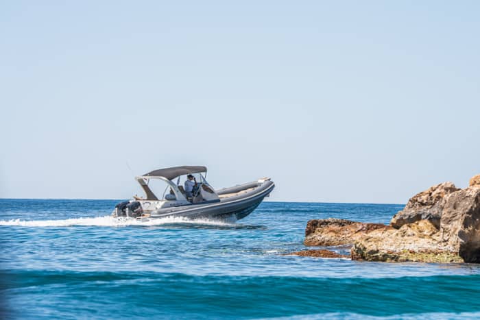 Private luxury tour of the Costa Blanca on the Stingher 28GT.