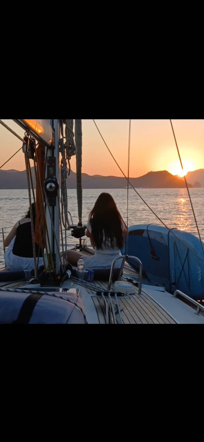 Privé zonsondergangcruise naar Klima Village