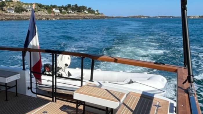 Seminar and Relaxation Day on Board – Private Cruise in the Gulf of Morbihan