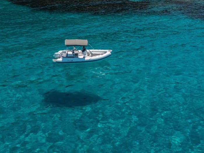Let yourself be surprised by Villasimius in half a day at sea