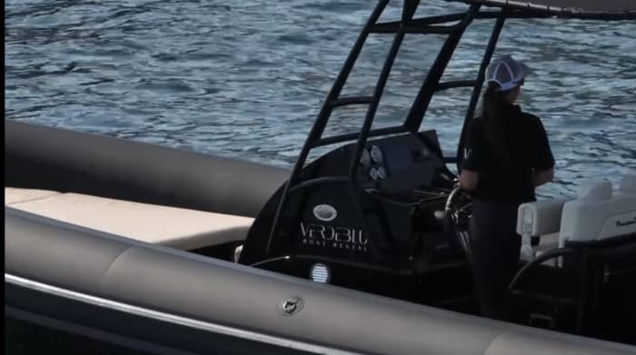 Enjoy the sun on a 8h30 boat trip in Malcesine