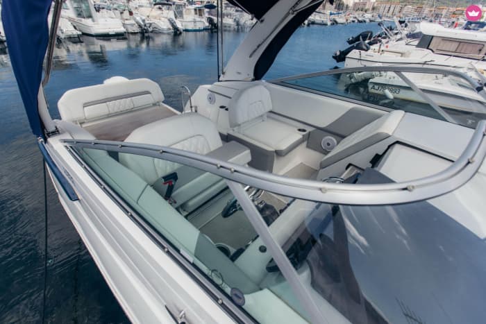 Journée en mer à Porticcio – découverte du sud de la Corse à bord d'un bateau exceptionnel