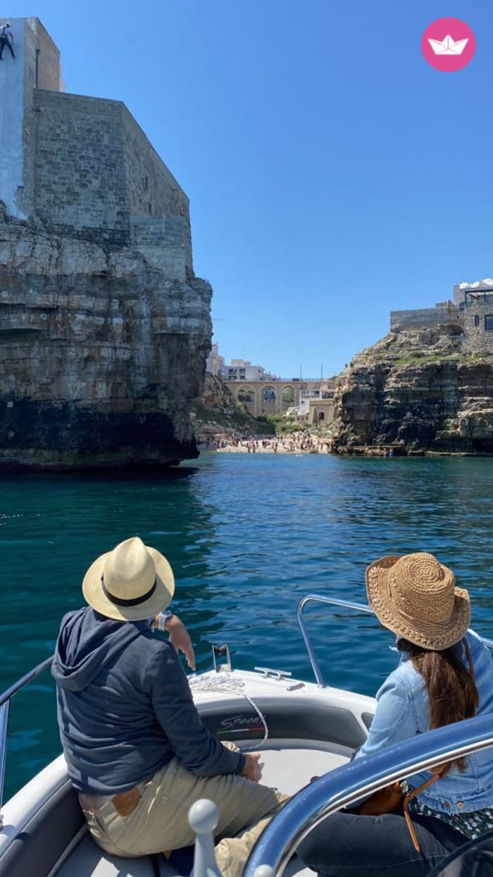 From Monopoli to the Polignano Caves and Swim – 2-Hour Boat Tour