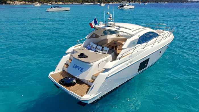 Day trip to the Lérins Islands aboard the luxurious 14m Yacht Sessa
