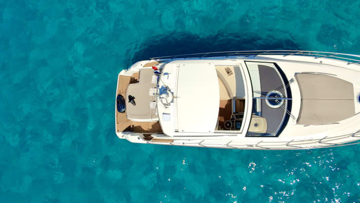 Day trip to the Lérins Islands aboard the luxurious 14m Yacht Sessa