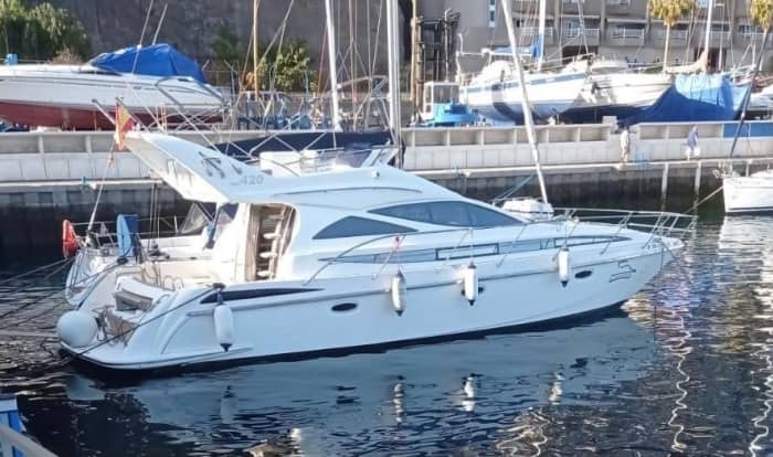Ganztagesausflug nach Mallorca – Entdecken Sie versteckte Buchten und kristallklares Wasser