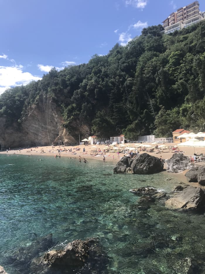 Grand Cruise in de baai van Budva: complete kustervaring met zwemmen, geschiedenis en verborgen baaien
