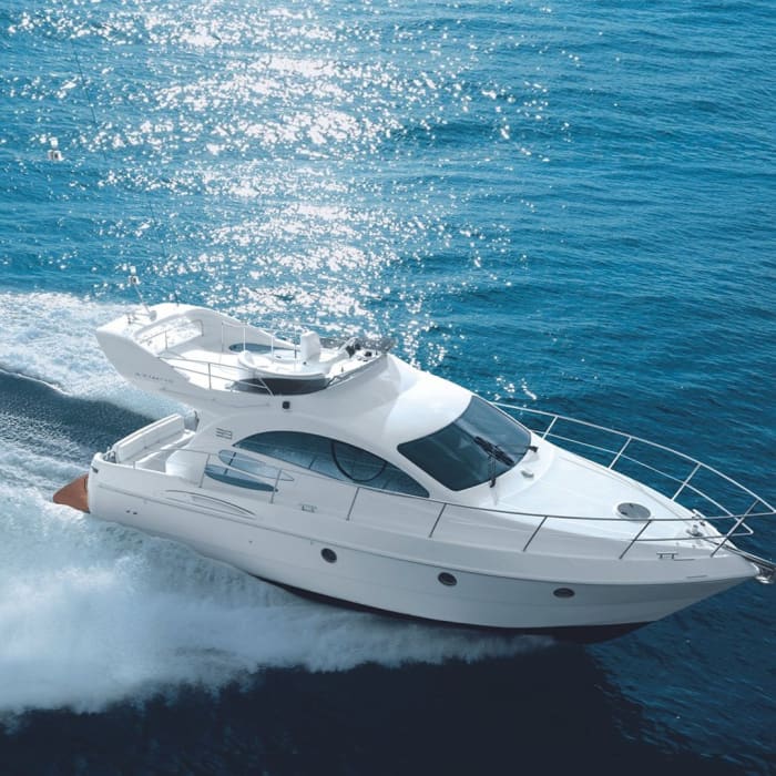 Azimut 39 Fly Yacht Tour - South Corsica - Bonifacio