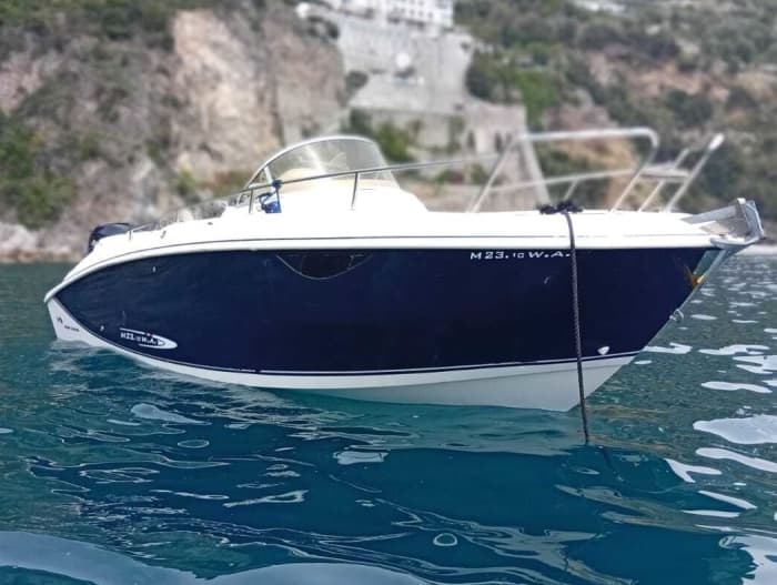 Amalfi Mini Tour: 4 Hours of Beauty and Sea on Board Manò Marine