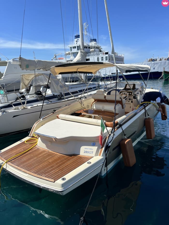 The Essence of the Archipelago: Full-Day Tour to Caprera, La Maddalena & Spargi