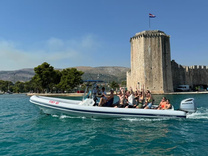 3 eilanden in 5 uur – RIB-tour vanuit Split