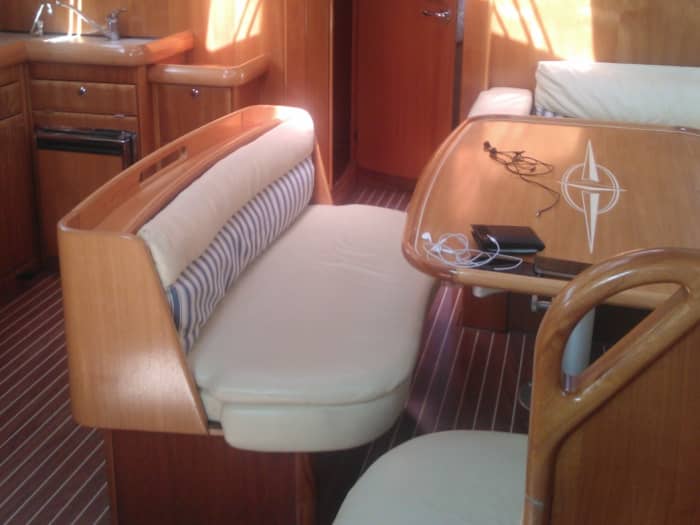 An unforgettable experience on a 14-meter sailboat to the Maddalena Archipelago from Cannigione