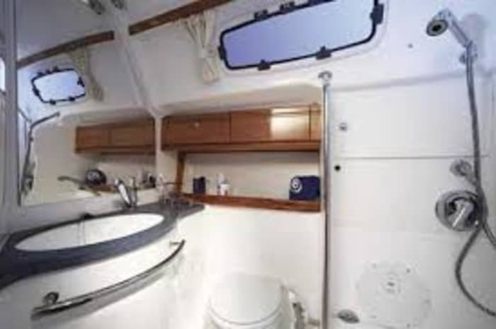 An unforgettable experience on a 14-meter sailboat to the Maddalena Archipelago from Cannigione