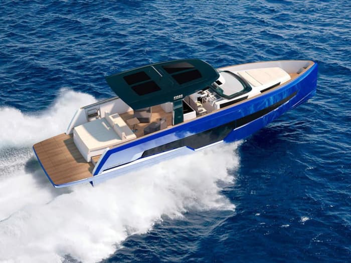 Explore Sifnos in a half-day: Rent M/Y MARIPOSA for 3h